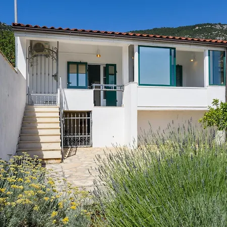 Holiday Home Villa *